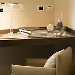 Mentana, By R Collection 4* Milán