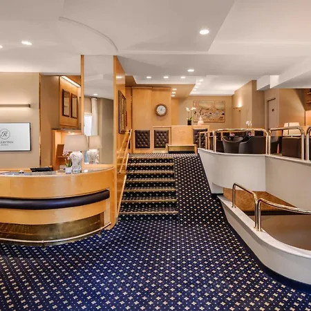 Mentana, By R Collection 4* Milaan