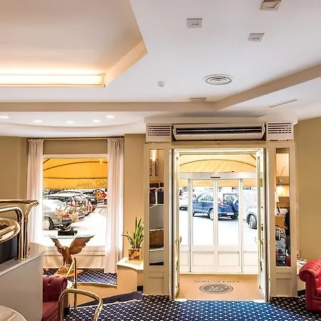 Mentana, By R Collection 4* Milaan