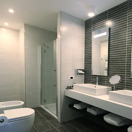 Hotel Mentana, By R Collection