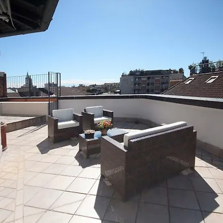 Mentana, By R Collection 4* Milan