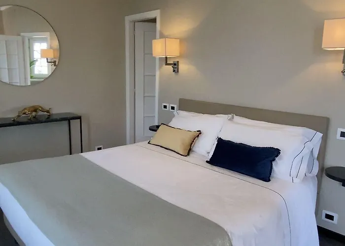 Mentana, By R Collection Szálloda