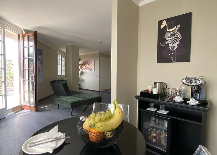 Szálloda Mentana, By R Collection 4*