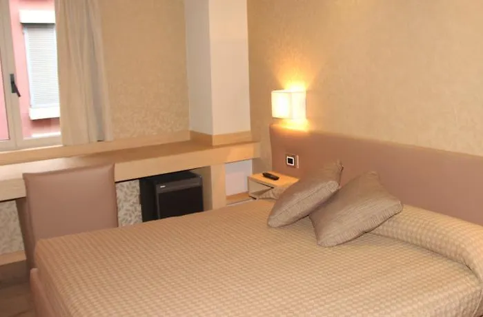 Mentana, By R Collection Szálloda